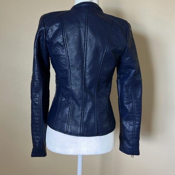 Guess Megan moto faux leather jacket.  Navy blue. Size XS.  Some wear. - Picture 3 of 8